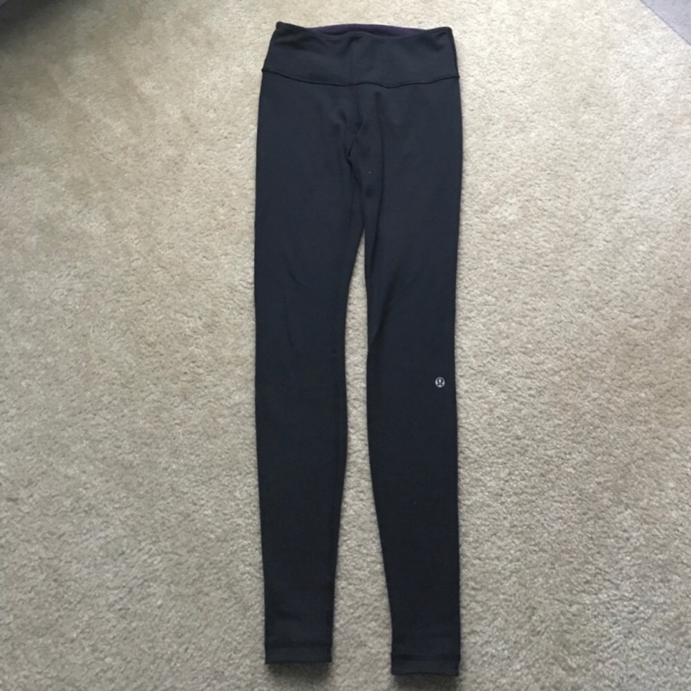 reversible lululemon wunder under leggings